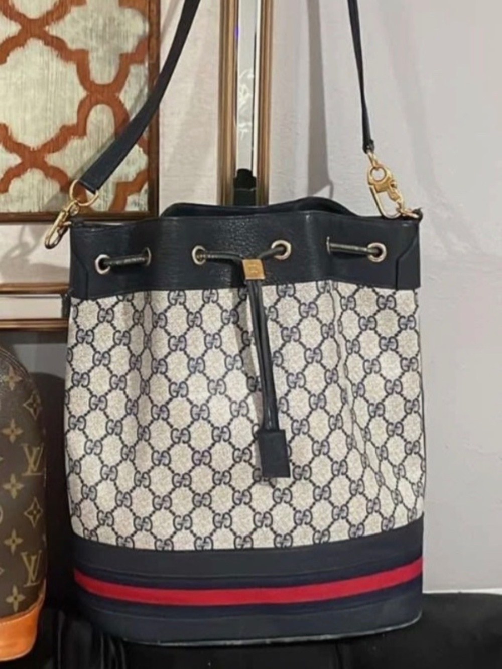 RARE Authentic Gucci Supreme Monogram Women’s Bucket Drawstring Bag - Vintage